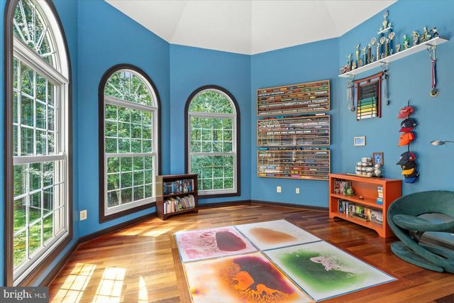 6360 TENNIS CT, Boston, VA 22713