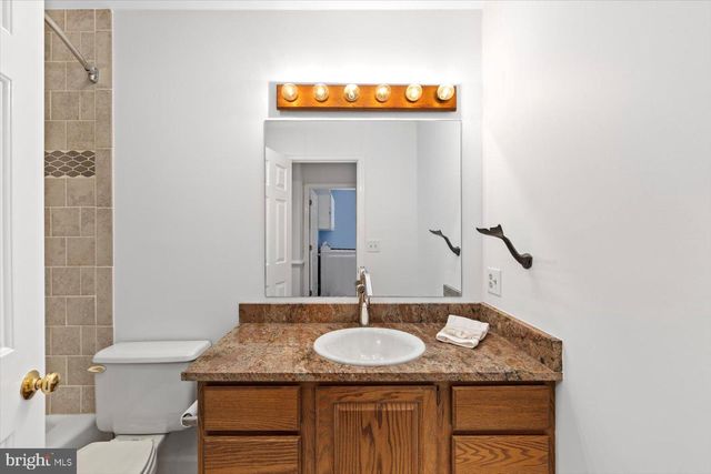 6360 TENNIS CT, Boston, VA 22713