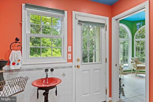 6360 TENNIS CT, Boston, VA 22713