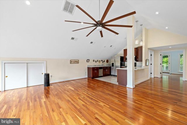 6360 TENNIS CT, Boston, VA 22713