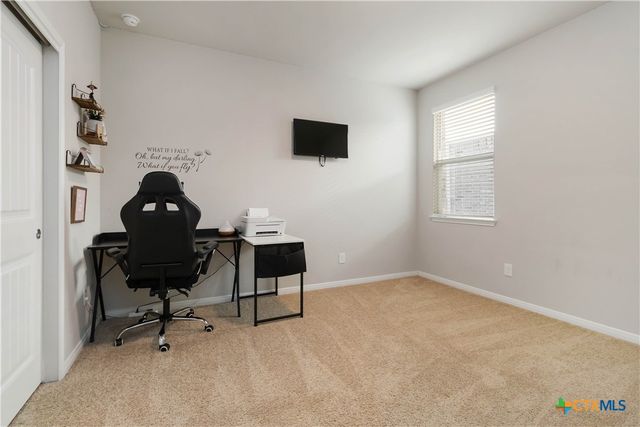 104 Sky Meadows Circle, San Marcos, TX 78666