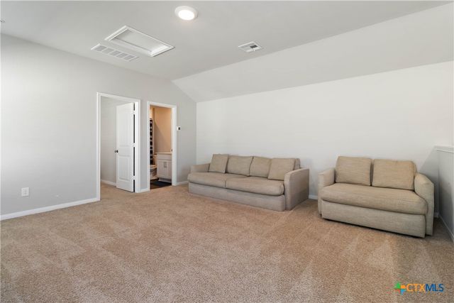 104 Sky Meadows Circle, San Marcos, TX 78666