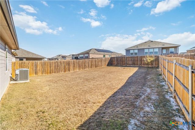 104 Sky Meadows Circle, San Marcos, TX 78666