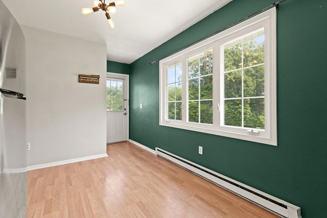 64 Larned Rd, Oxford, MA 01540