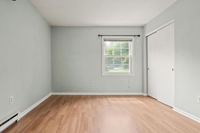 64 Larned Rd, Oxford, MA 01540