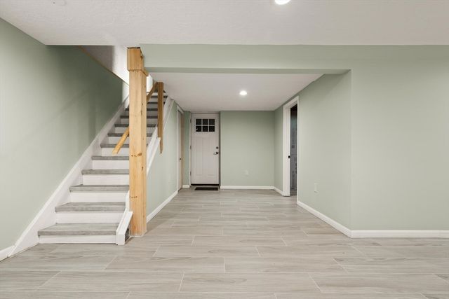 64 Larned Rd, Oxford, MA 01540