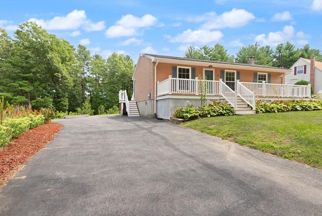 64 Larned Rd, Oxford, MA 01540