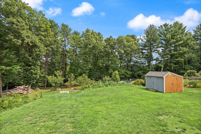64 Larned Rd, Oxford, MA 01540