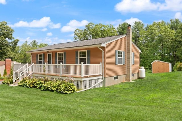 64 Larned Rd, Oxford, MA 01540
