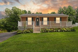 64 Larned Rd, Oxford, MA 01540