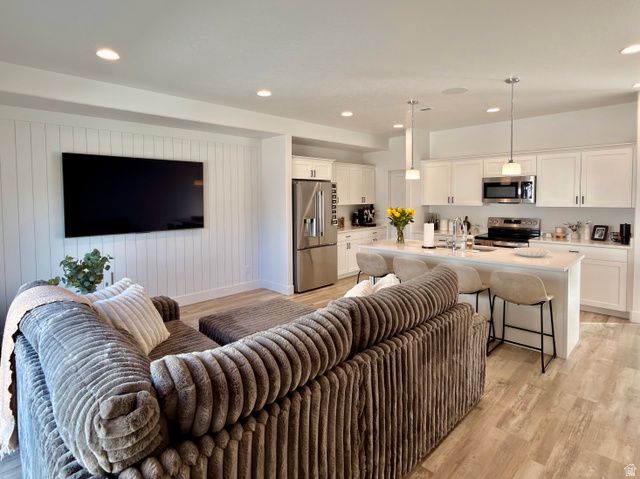 1705 W 2770 S, Syracuse, UT 84075