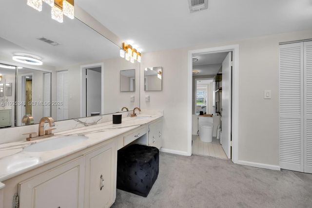 155 Ocean Lane Dr 413, Key Biscayne, FL 33149