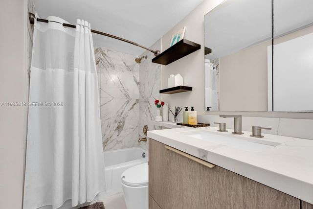 155 Ocean Lane Dr 413, Key Biscayne, FL 33149