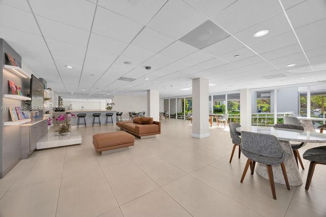 155 Ocean Lane Dr 413, Key Biscayne, FL 33149