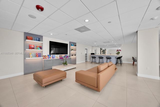 155 Ocean Lane Dr 413, Key Biscayne, FL 33149