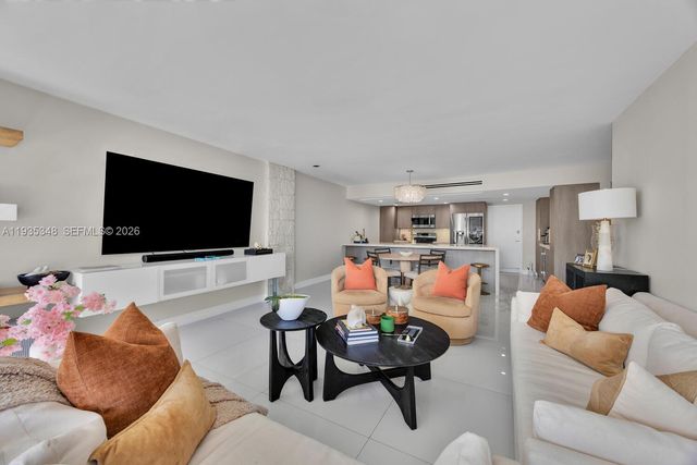 155 Ocean Lane Dr 413, Key Biscayne, FL 33149