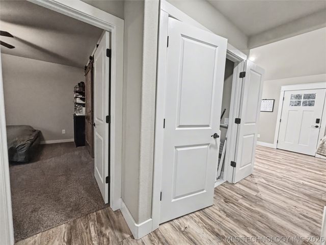 411 S Lee Avenue, Tahlequah, OK 74464