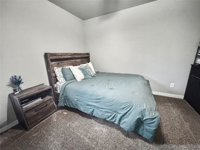 411 S Lee Avenue, Tahlequah, OK 74464