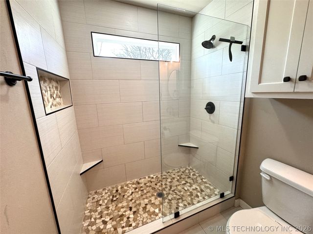 411 S Lee Avenue, Tahlequah, OK 74464