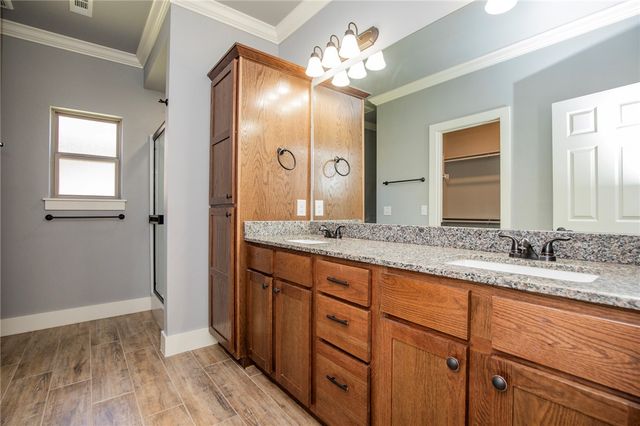 214 Alder Street, Pea Ridge, AR 72751