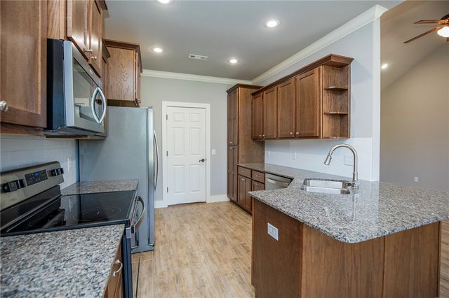 214 Alder Street, Pea Ridge, AR 72751