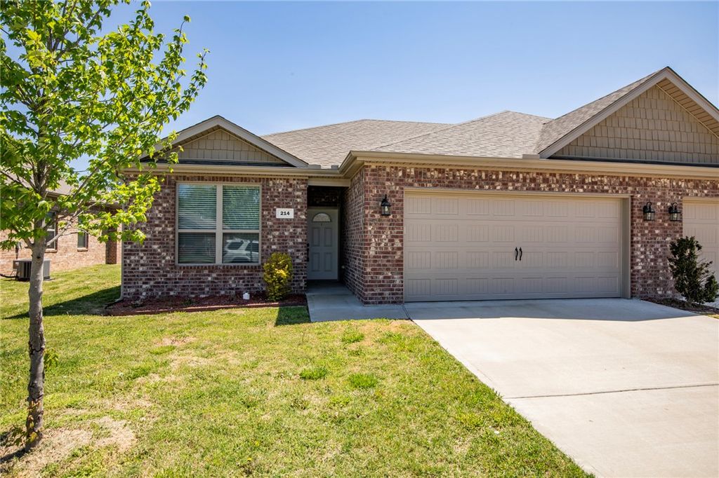 214 Alder Street, Pea Ridge, AR 72751