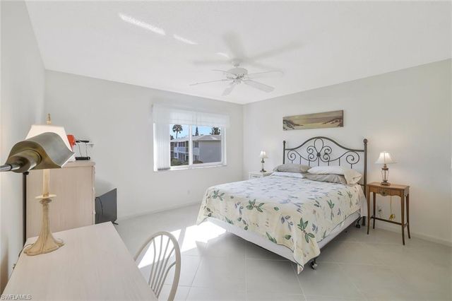 278 Winners CIR # 2672, Naples, FL 34112