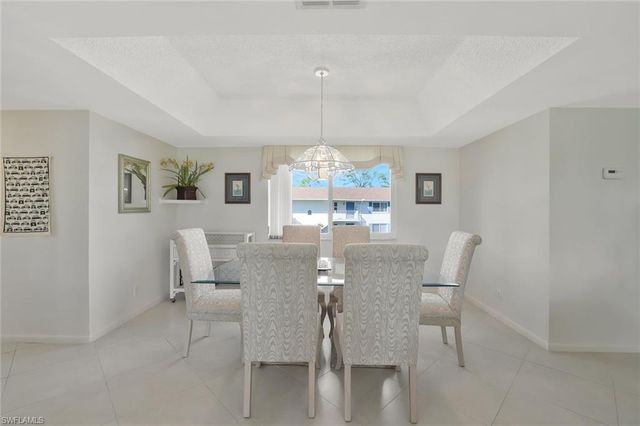 278 Winners CIR # 2672, Naples, FL 34112