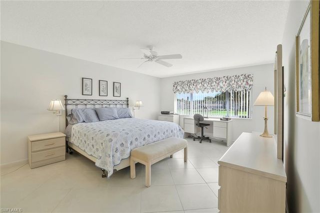 278 Winners CIR # 2672, Naples, FL 34112