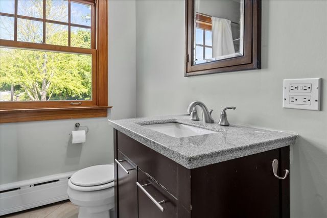 974 Princeton Avenue, Highland Park, IL 60035