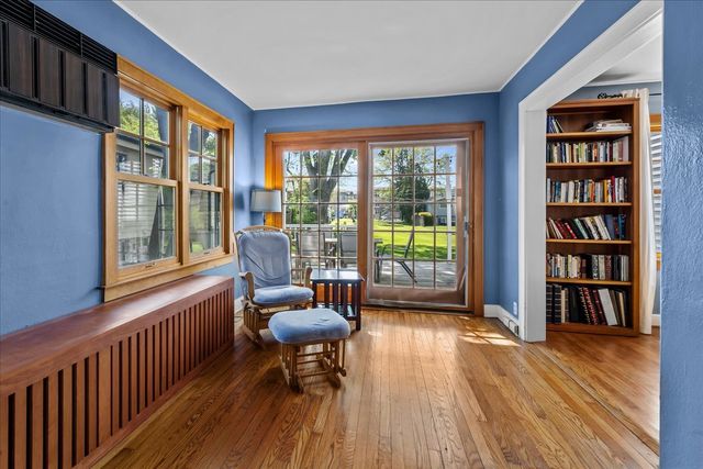 974 Princeton Avenue, Highland Park, IL 60035