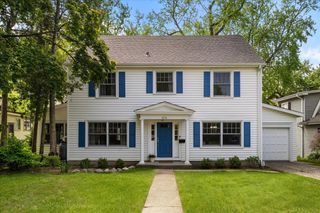 974 Princeton Avenue, Highland Park, IL 60035