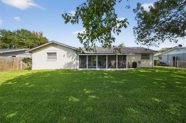 2324 GREEN STREET, South Daytona, FL 32119