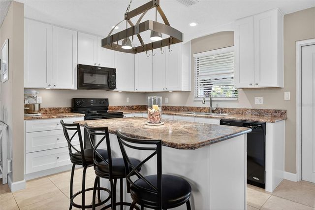 2324 GREEN STREET, South Daytona, FL 32119