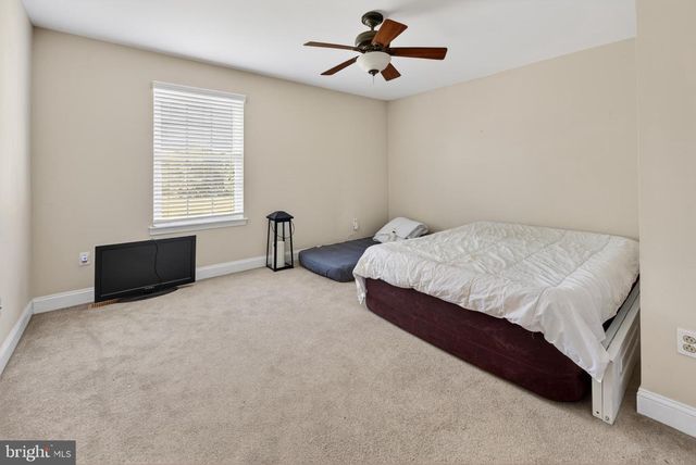 36 NASHUA DR, Sicklerville, NJ 08081
