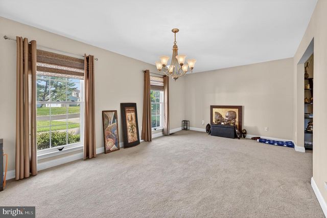 36 NASHUA DR, Sicklerville, NJ 08081