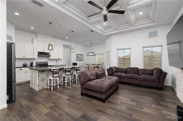 405 Scarlett Red Court, Harlingen, TX 78552