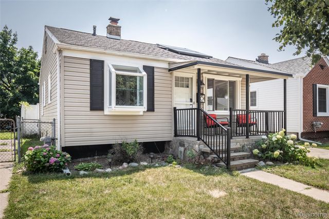 1772 University Street, Ferndale, MI 48220