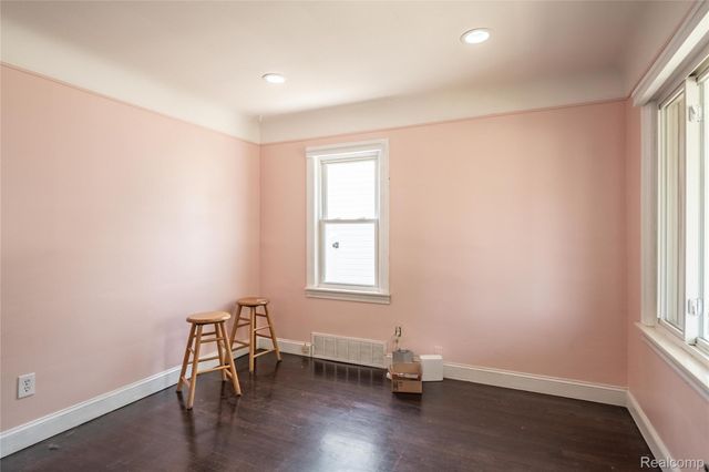 1772 University Street, Ferndale, MI 48220