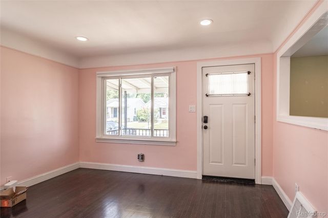 1772 University Street, Ferndale, MI 48220