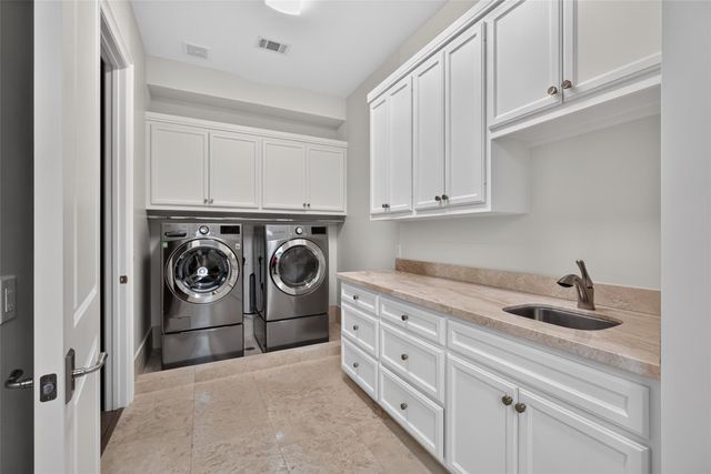 2312 Potomac Drive B, Houston, TX 77057
