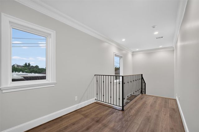 2312 Potomac Drive B, Houston, TX 77057