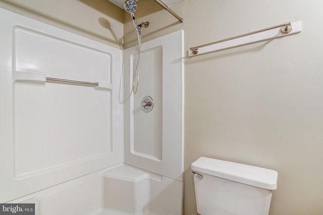 8525 KOLUDER CT, Lorton, VA 22079