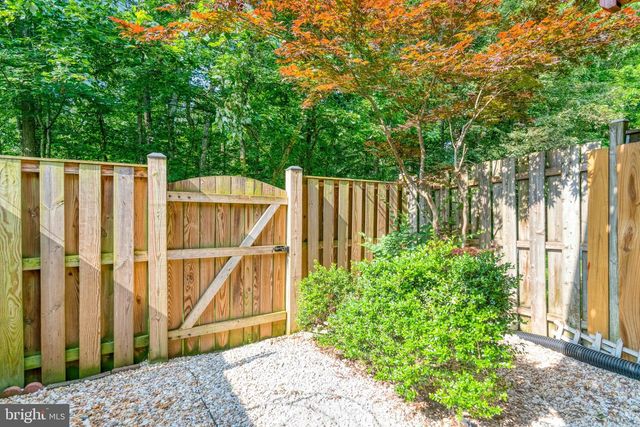8525 KOLUDER CT, Lorton, VA 22079