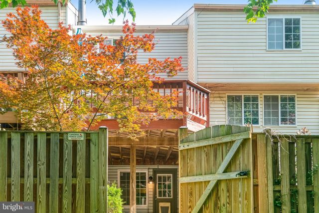 8525 KOLUDER CT, Lorton, VA 22079