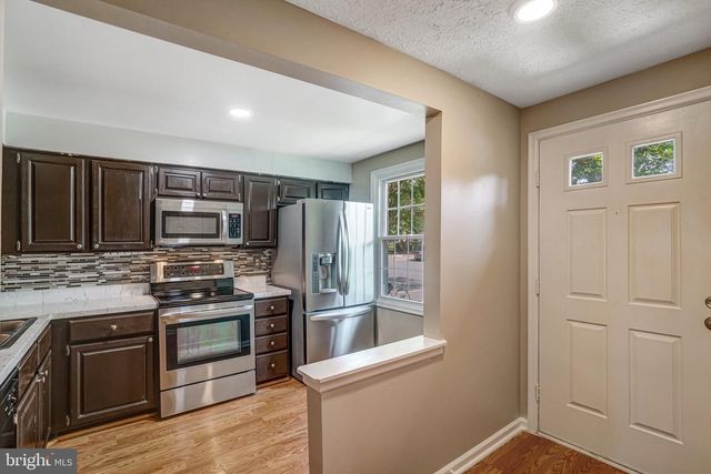 8525 KOLUDER CT, Lorton, VA 22079