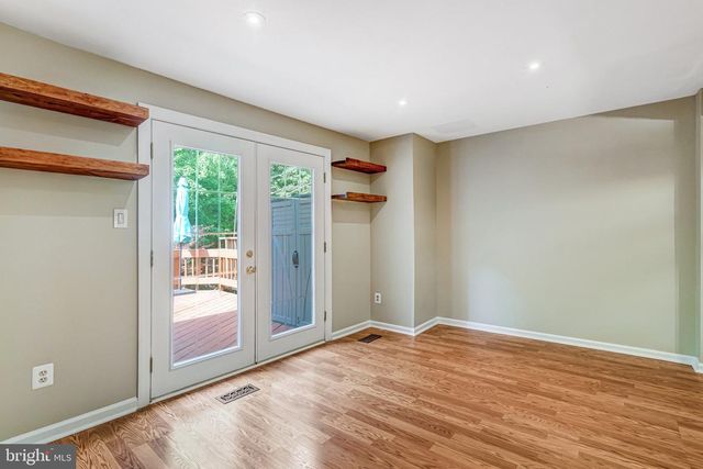 8525 KOLUDER CT, Lorton, VA 22079