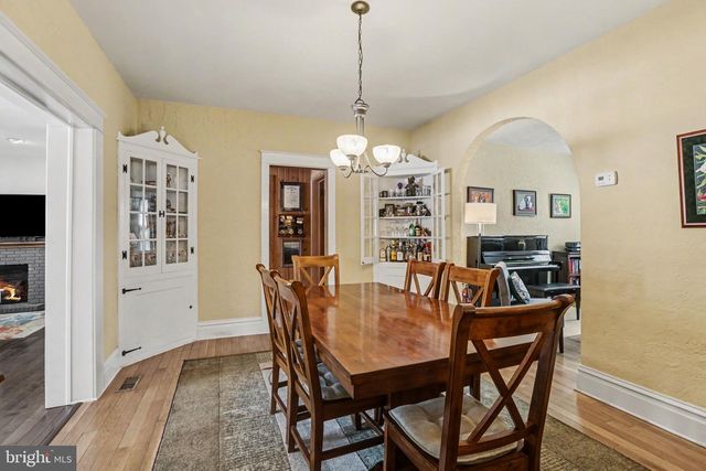 2418 HARVARD AVE, Camp Hill, PA 17011