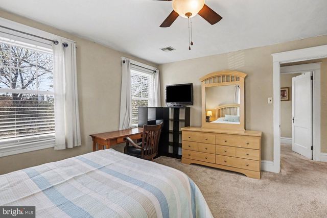 2418 HARVARD AVE, Camp Hill, PA 17011