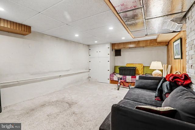 2418 HARVARD AVE, Camp Hill, PA 17011